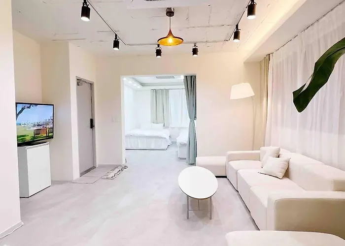 Near Hongik Station Apartment *