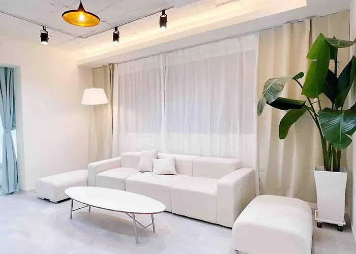 Apartment Near Hongik Station